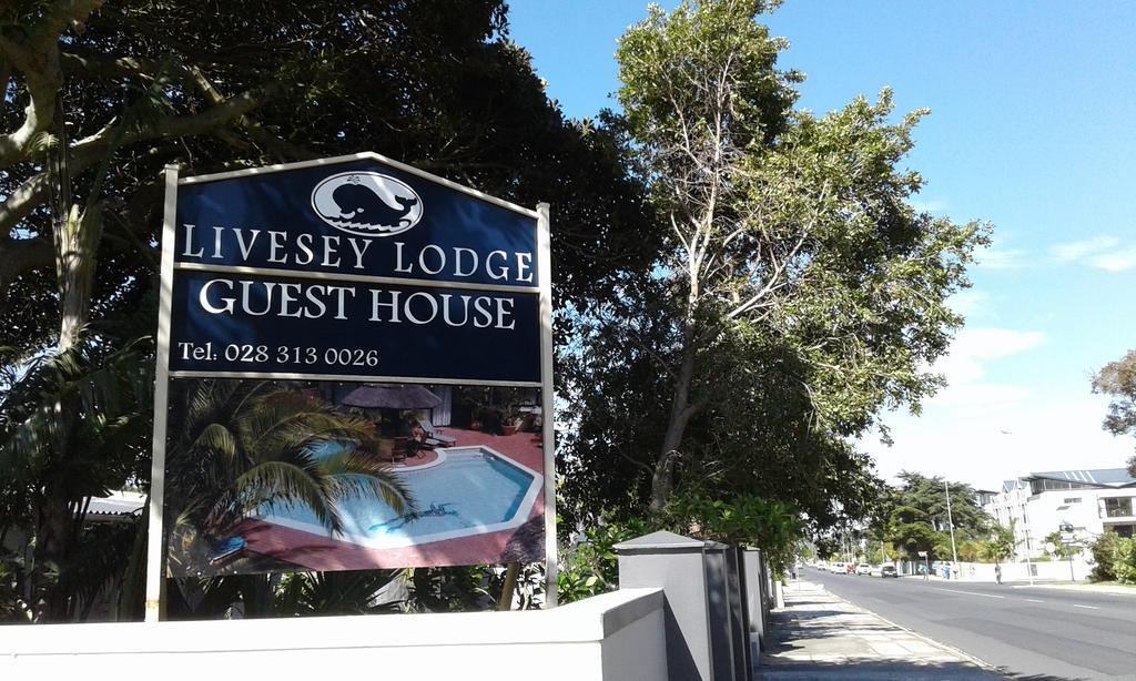 Livesey Lodge Guest House Hermanus Ngoại thất bức ảnh